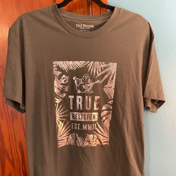 New Mens True Religion Olive Green Tee L - Picture 1 of 5